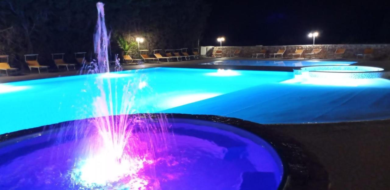 Tenuta Don Monaco - Agriturismo سانتا سيزاريا تيرمي المظهر الخارجي الصورة